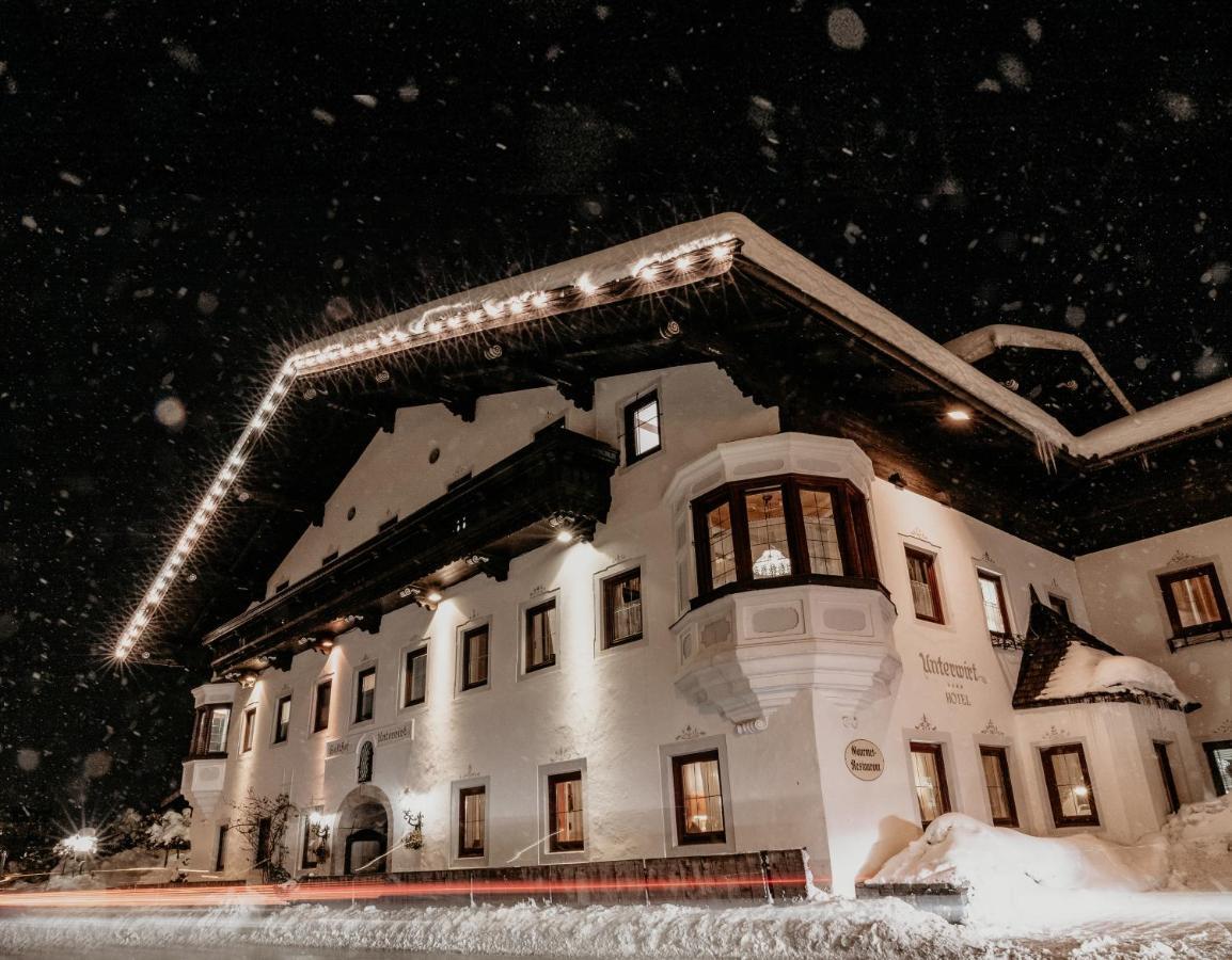 Unterwirt - Das Kleine Gourmethotel Эббс Экстерьер фото